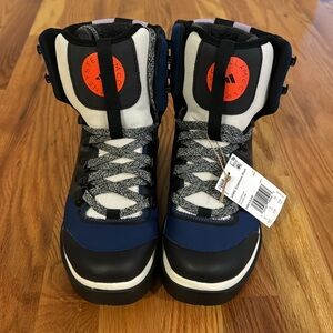 Brand new Stella McCartney Eulampis Boot